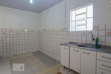 Cozinha de casa para alugar com 1 quarto, 70m² em Vila Firmiano Pinto, São Paulo