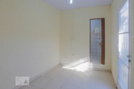 Quarto 2 / Área de Serviço de casa para alugar com 1 quarto, 70m² em Vila Firmiano Pinto, São Paulo