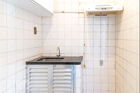 Cozinha de apartamento para alugar com 1 quarto, 36m² em Bela Vista, São Paulo