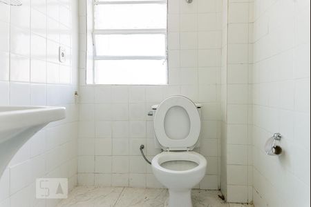 Banheiro de apartamento para alugar com 1 quarto, 36m² em Bela Vista, São Paulo