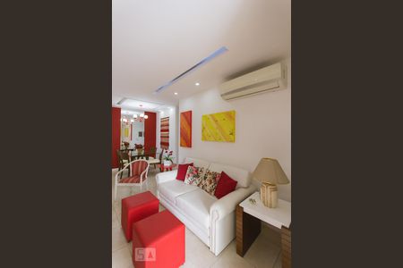 Sala de apartamento para alugar com 2 quartos, 70m² em Jacarepaguá, Rio de Janeiro