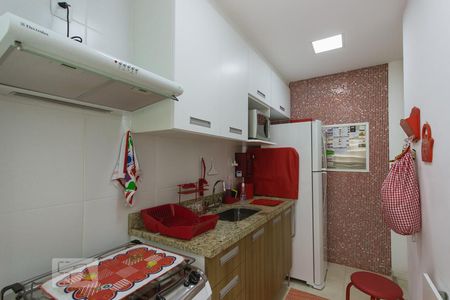 Apartamento para alugar com 70m², 2 quartos e 1 vagaCozinha e Área de Serviço