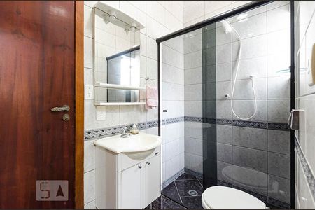 Casa à venda com 430m², 5 quartos e 4 vagas Casa à venda com 430m², 5 quartos e 4 vagasBanheiro 3