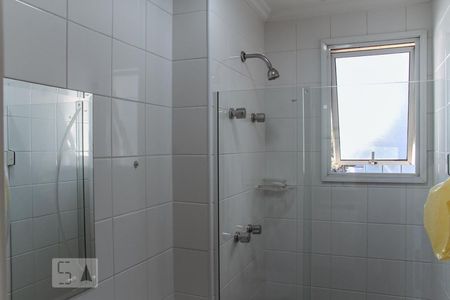 Apartamento à venda com 302m², 4 quartos e 4 vagasBanheiro de Serviço