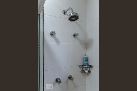 Apartamento à venda com 302m², 4 quartos e 4 vagasBanheiro da Suíte 2