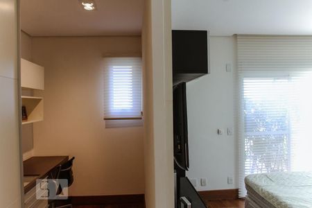 Apartamento à venda com 302m², 4 quartos e 4 vagasQuarto 4