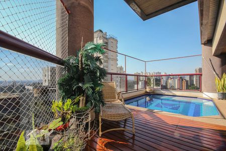 Apartamento à venda com 450m², 4 quartos e 5 vagas Apartamento à venda com 450m², 4 quartos e 5 vagasVaranda da Sala