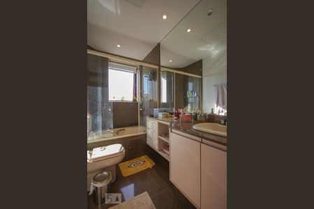 Apartamento à venda com 450m², 4 quartos e 5 vagas