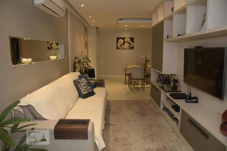 Sala de apartamento para alugar com 3 quartos, 95m² em Freguesia (jacarepaguá), Rio de Janeiro