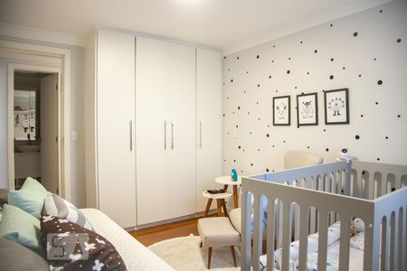 Apartamento à venda com 160m², 3 quartos e 2 vagas Apartamento à venda com 160m², 3 quartos e 2 vagasQuarto 1