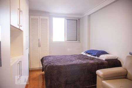 Apartamento à venda com 160m², 3 quartos e 2 vagas Apartamento à venda com 160m², 3 quartos e 2 vagasQuarto 2