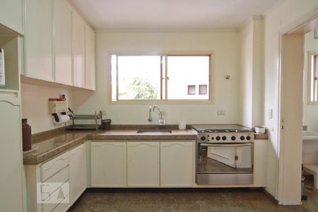 Apartamento à venda com 200m², 3 quartos e 3 vagas Apartamento à venda com 200m², 3 quartos e 3 vagasCozinha