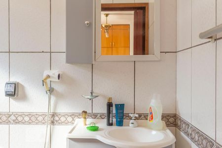 Casa à venda com 226m², 3 quartos e 3 vagasBanheiro da Suíte