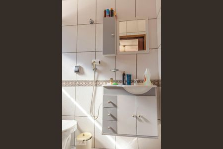 Casa à venda com 226m², 3 quartos e 3 vagasBanheiro da Suíte