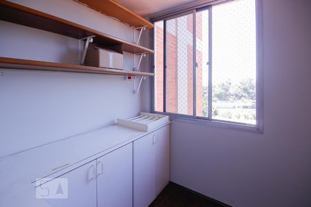 Apartamento para alugar com 170m², 3 quartos e 2 vagas Apartamento para alugar com 170m², 3 quartos e 2 vagasQuarto de Serviço