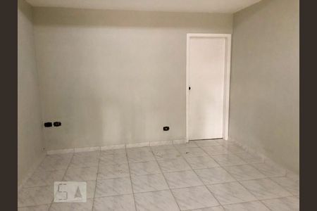 Casa à venda com 220m², 3 quartos e 2 vagas Casa à venda com 220m², 3 quartos e 2 vagasSuíte2