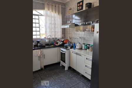 Casa à venda com 100m², 3 quartos e 1 vagaCozinha
