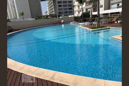 Apartamento à venda com 94m², 3 quartos e 2 vagasPiscina
