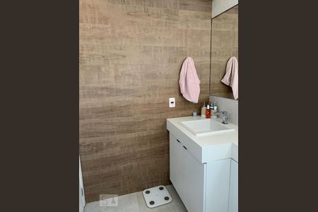 Apartamento à venda com 94m², 3 quartos e 2 vagasBanheiro Suíte