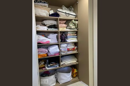 Apartamento à venda com 94m², 3 quartos e 2 vagasCorredor