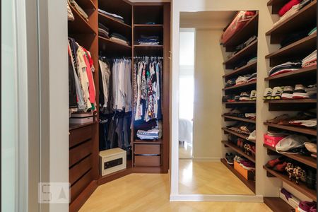 Apartamento à venda com 145m², 3 quartos e 2 vagas