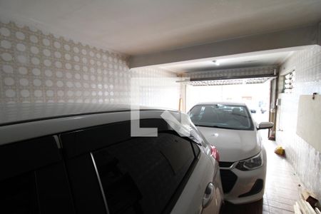 Casa à venda com 220m², 3 quartos e 2 vagasGaragem