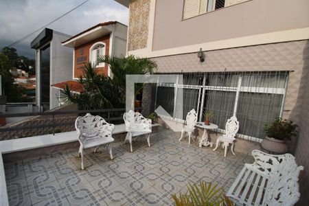 Casa à venda com 220m², 3 quartos e 2 vagasÁrea Comum 