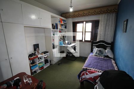 Casa à venda com 220m², 3 quartos e 2 vagasQuarto 4