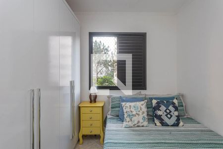 Quarto 1 de apartamento à venda com 2 quartos, 50m² em Jardim Celeste, São Paulo