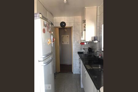 Apartamento à venda com 64m², 3 quartos e 1 vaga Apartamento à venda com 64m², 3 quartos e 1 vagaCozinha