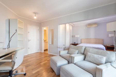 Sala de kitnet/studio para alugar com 1 quarto, 45m² em Itaim Bibi, São Paulo