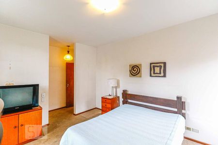 Casa à venda com 511m², 4 quartos e 6 vagas Casa à venda com 511m², 4 quartos e 6 vagasSuíte 1