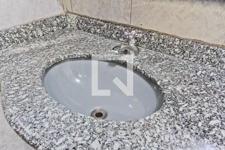 Apartamento à venda com 90m², 3 quartos e 1 vaga Apartamento à venda com 90m², 3 quartos e 1 vagaBanheiro