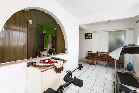 Casa à venda com 420m², 4 quartos e 2 vagassala