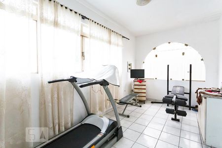 Casa à venda com 420m², 4 quartos e 2 vagasSala