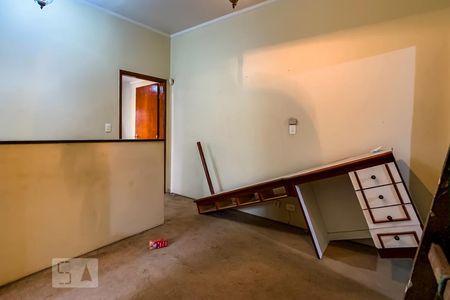 Hall dos Quartos de casa à venda com 3 quartos, 160m² em Jardim Baruch, Guarulhos