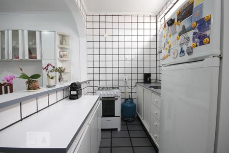 Casa à venda com 250m², 3 quartos e 4 vagasCozinha