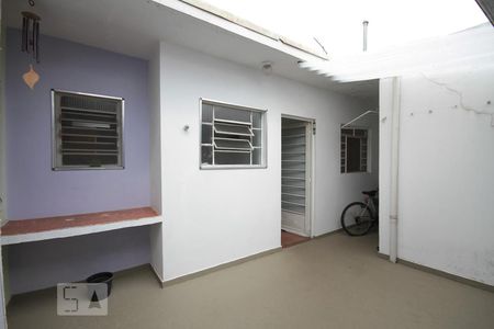 Casa à venda com 250m², 3 quartos e 4 vagasQuintal