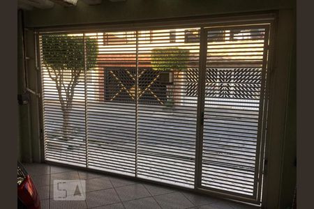 Casa à venda com 150m², 3 quartos e 2 vagasGaragem