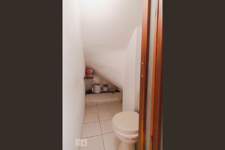 Lavabo de casa de condomínio para alugar com 2 quartos, 63m² em Vila Aricanduva, São Paulo