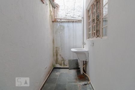 Área de serviço de casa de condomínio para alugar com 2 quartos, 63m² em Vila Aricanduva, São Paulo