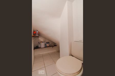 Lavabo de casa de condomínio para alugar com 2 quartos, 63m² em Vila Aricanduva, São Paulo