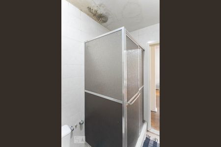 Apartamento à venda com 400m², 4 quartos e 3 vagas Apartamento à venda com 400m², 4 quartos e 3 vagasBanheiro Suíte 1