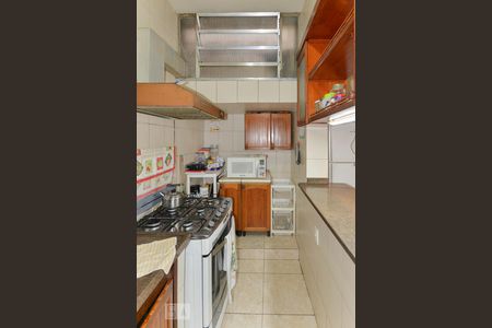 Apartamento à venda com 400m², 4 quartos e 3 vagas Apartamento à venda com 400m², 4 quartos e 3 vagasCozinha terceiro andar