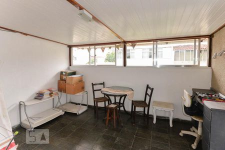 Apartamento à venda com 400m², 4 quartos e 3 vagas Apartamento à venda com 400m², 4 quartos e 3 vagasCobertura