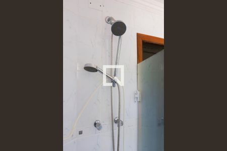 Casa à venda com 198m², 3 quartos e 5 vagas