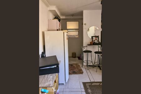 Sala/Cozinha de apartamento à venda com 2 quartos, 43m² em Vila Nova, Porto Alegre