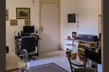 Sala/Cozinha de apartamento à venda com 2 quartos, 43m² em Vila Nova, Porto Alegre