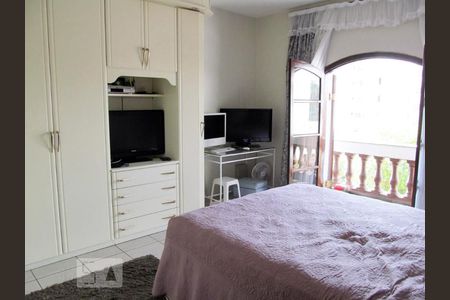 Casa à venda com 480m², 5 quartos e 2 vagas Casa à venda com 480m², 5 quartos e 2 vagasQuarto