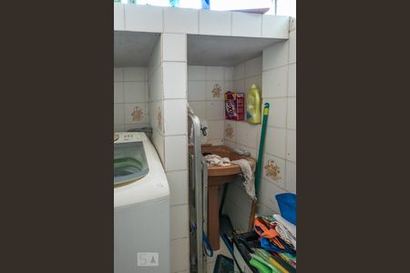 Apartamento à venda com 99m², 1 quarto e sem vagaÁrea de Serviço